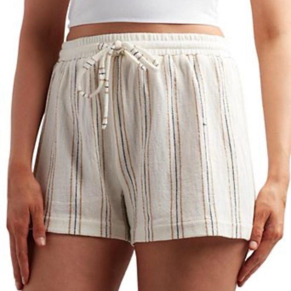 BCX High Waist Cream Striped Shorts